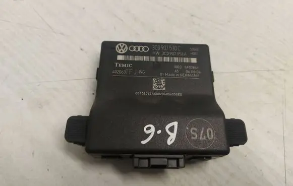Volkswagen PASSAT B6 Gateway control module 3C0907530C 3C0907951A