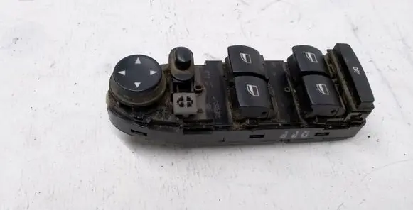 BMW X1 E84 Electric window control switch 9216047 11W19K7