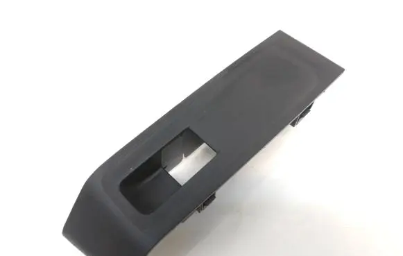 Skoda Fabia Mk3 (NJ) Rear door window switch trim 6V0867172