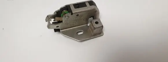 Mercedes-Benz Sprinter W906 Loading door lock 9067401235