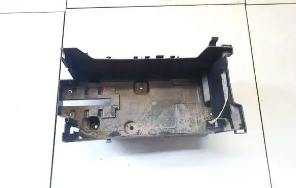 Opel Insignia A Battery box tray 13255614