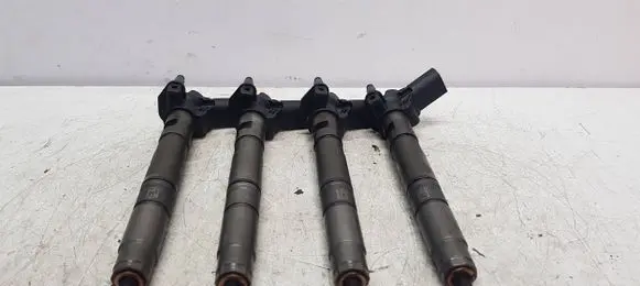 Fuel injectors set