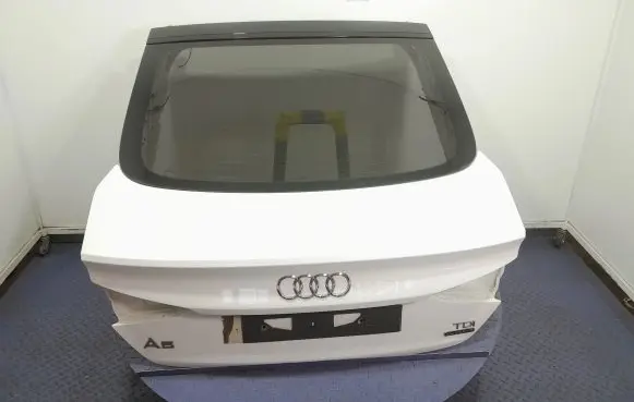 Audi A5 8T 8F Tailgate/trunk/boot lid