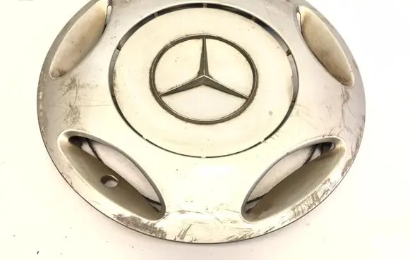 Mercedes-Benz C W202 R15 wheel hub/cap/trim 2024010624