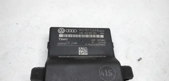 Volkswagen Golf VI Gateway control module 1K0907951
