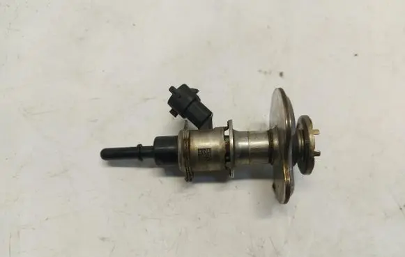 Audi Q3 F3 AdBlue injector 7la131113a