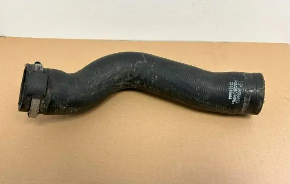 Opel Signum Intercooler hose/pipe 55556523 315840884