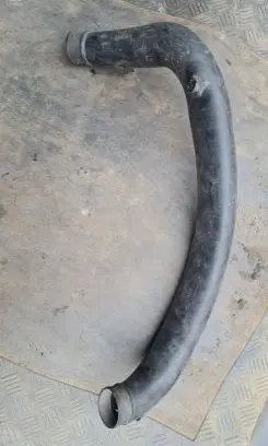 Volvo XC70 Air intake hose/pipe 30645094