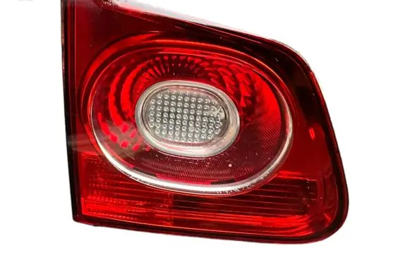 Volkswagen Tiguan Tailgate rear/tail lights 5N0945093C 00969203