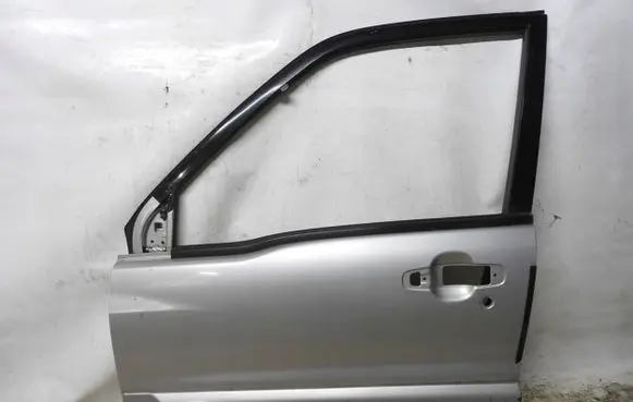 Suzuki Grand Vitara I Front door