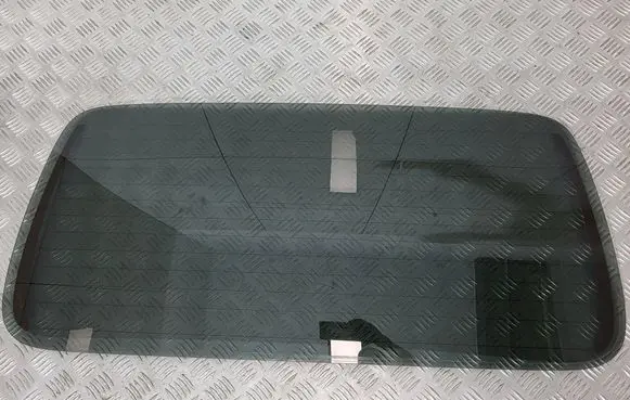 Suzuki Jimny Opening tailgate glass 