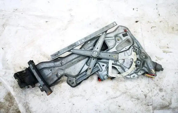 Renault Laguna I Sliding door window regulator with motor 7701672420