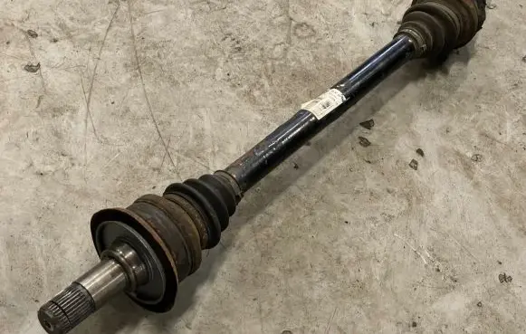 BMW X5 E70 Rear driveshaft 105381