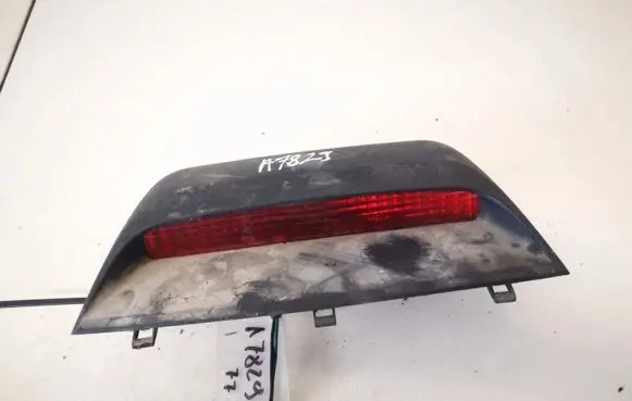 Hyundai Sonata Third/center stoplight 927003k000 92700-3k000