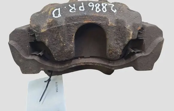 Toyota Corolla Verso AR10 Front brake caliper