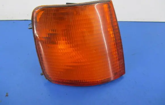 Volkswagen PASSAT B3 Front indicator light