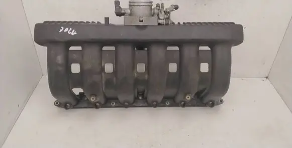 BMW 5 E39 Intake manifold 1735725 M50B20