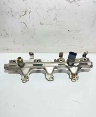 Audi Q5 SQ5 Fuel main line pipe 1019139s02