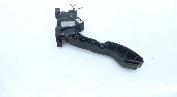 Toyota Auris 150 Accelerator throttle pedal 7811002010
