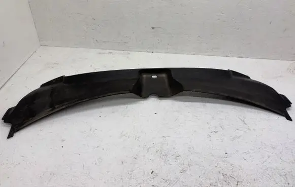 Audi A6 S6 C6 4F Radiator trim 4F0807081