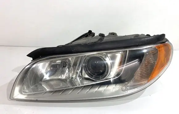 Volvo S80 Headlight/headlamp 30796131