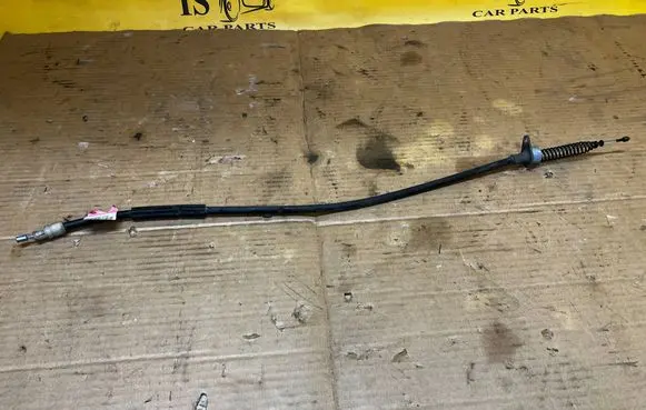 Chevrolet Camaro Handbrake/parking brake wiring cable 84011078