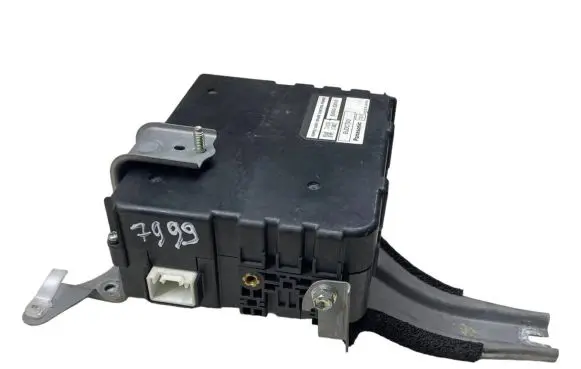 Lexus RX 330 - 350 - 400H Brake system control unit/module 8968033010