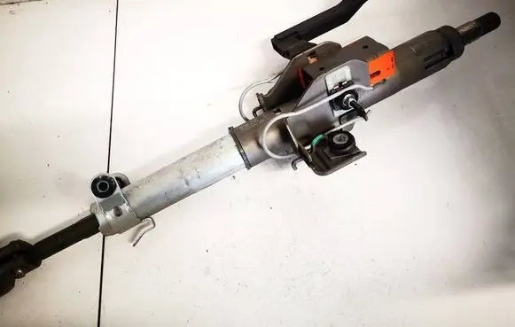 Opel Astra H Steering wheel axle 13182345