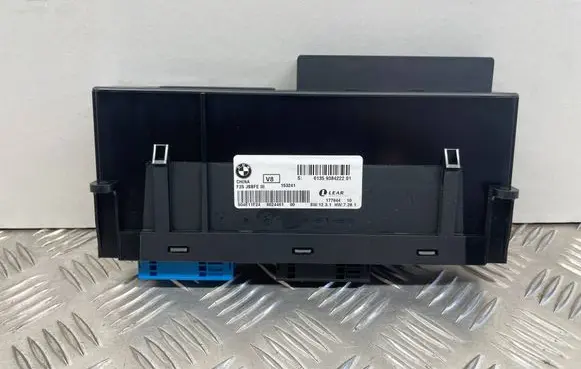 BMW X3 F25 Comfort/convenience module 9384222 61359384222