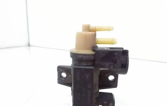 Nissan Pulsar Turbo solenoid valve 8200790180 70181405