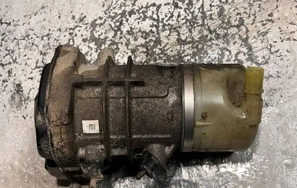 Ford Galaxy Power steering pump 6G913K514AK 1381586 1434851