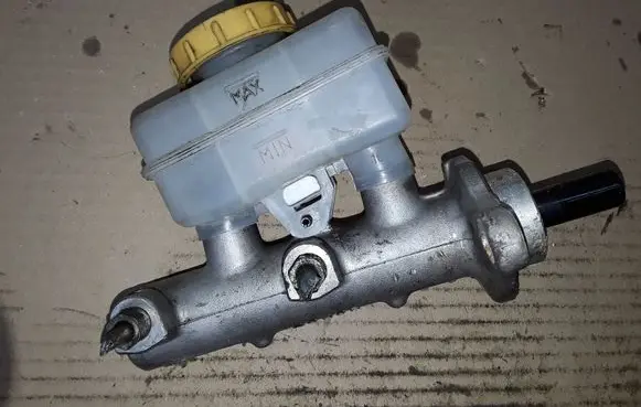 Subaru Outback Master brake cylinder NOCODE