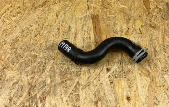 Volvo S60 Engine coolant pipe/hose 32249720