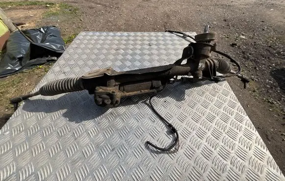 Volkswagen Golf VI Steering rack 1K0909144J 0273010132 7805177226