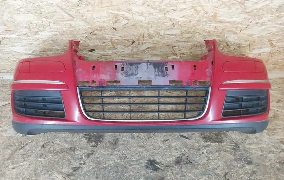 Volkswagen Golf V Front bumper