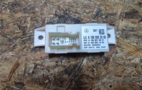 Mercedes-Benz C W204 Light module LCM A1669002906 A1669015801 A1669021903