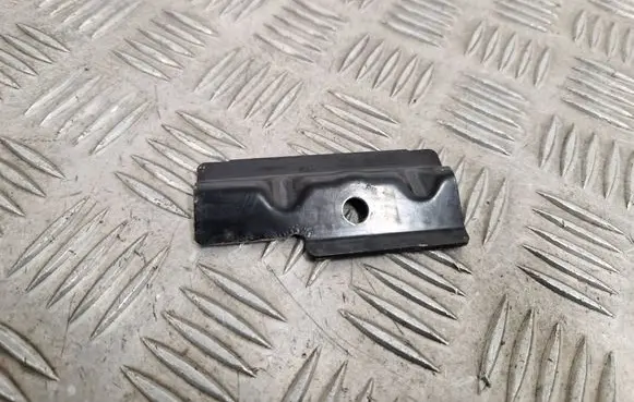 Battery bracket