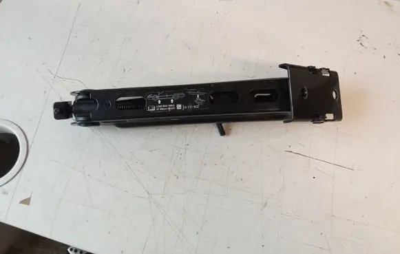 Opel Corsa E Lift Jack 13331922