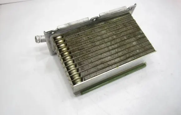Volkswagen Jetta VI Intercooler radiator 03F145749C