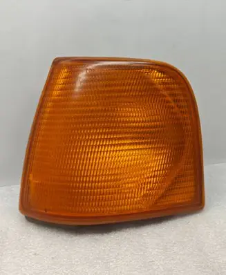 Audi 100 200 5000 C3 Front indicator light 181911B