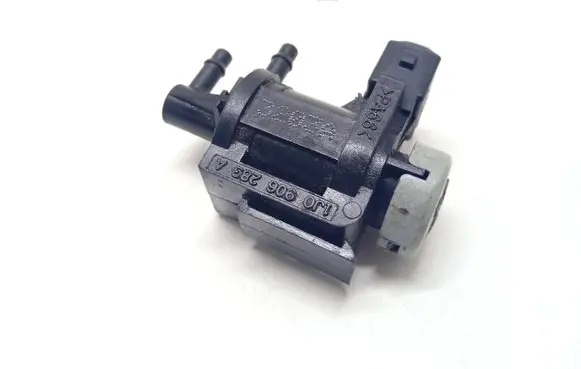 Volkswagen Phaeton Turbo solenoid valve 1J0906283A