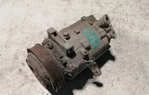 Opel Zafira A Air conditioning (A/C) compressor (pump) 09132925