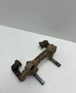 Audi A4 S4 B5 8D Front brake pad spring 