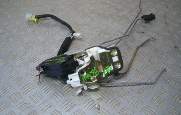 Honda Civic Front door lock