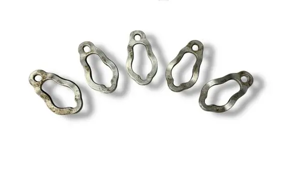 Volvo S80 Fuel Injector clamp holder 