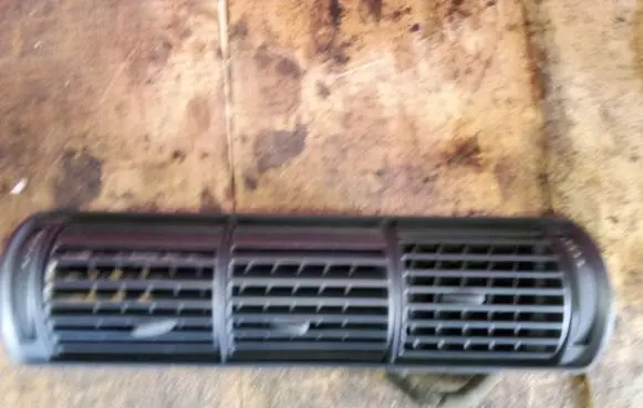 Audi A4 S4 B6 8E 8H Dash center air vent grill 8D1820951