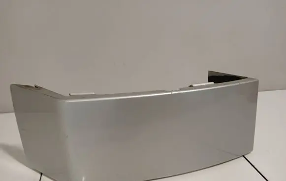 Volvo XC90 Rear/tail light trim molding 8620820 1125