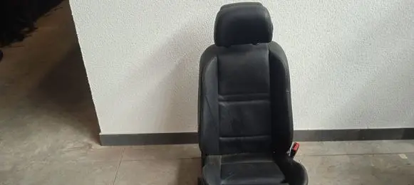 Front passenger seat