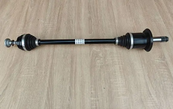BMW 4 G22 G23 G24 G26 Rear driveshaft 8482603