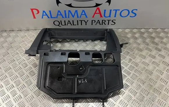 Toyota RAV 4 (XA50) Dashboard lower bottom trim panel 5560742090